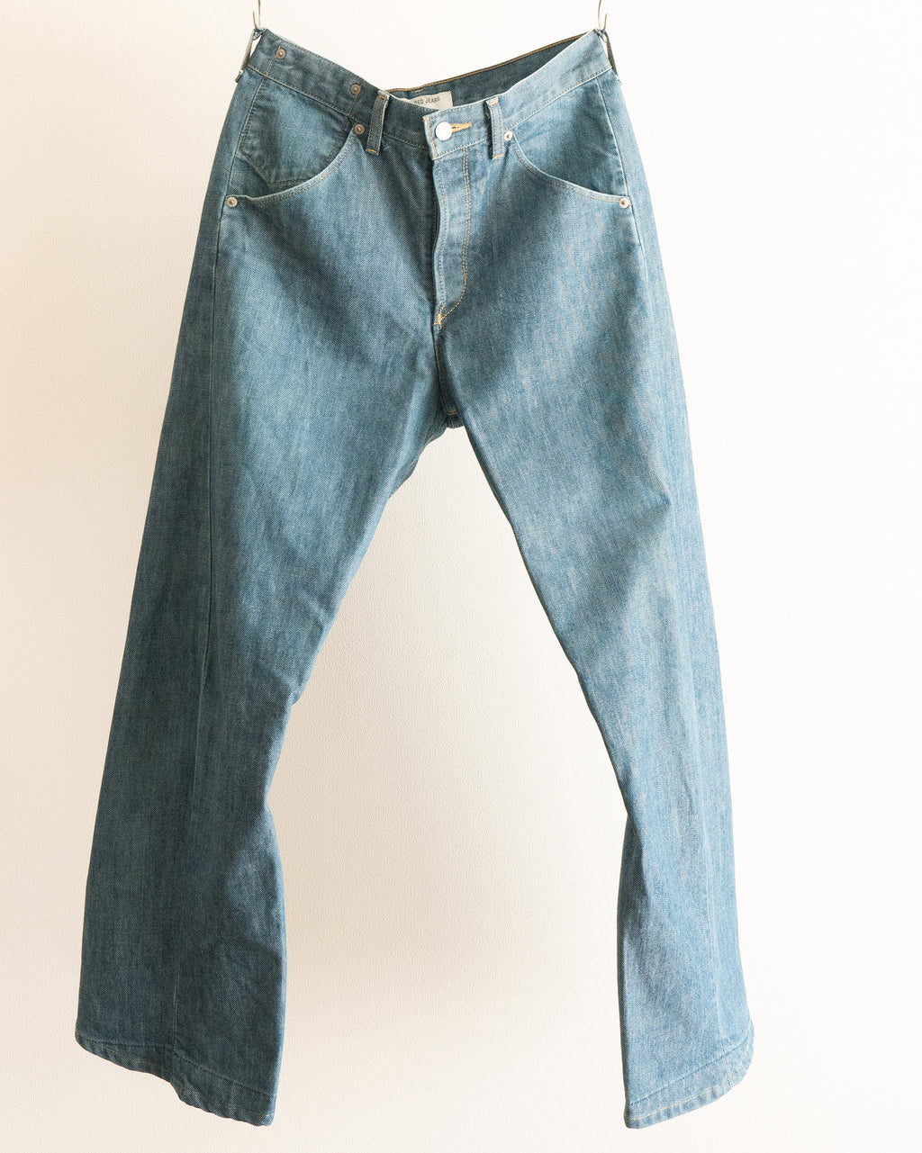 ENGINEERED JEANS RELAXED