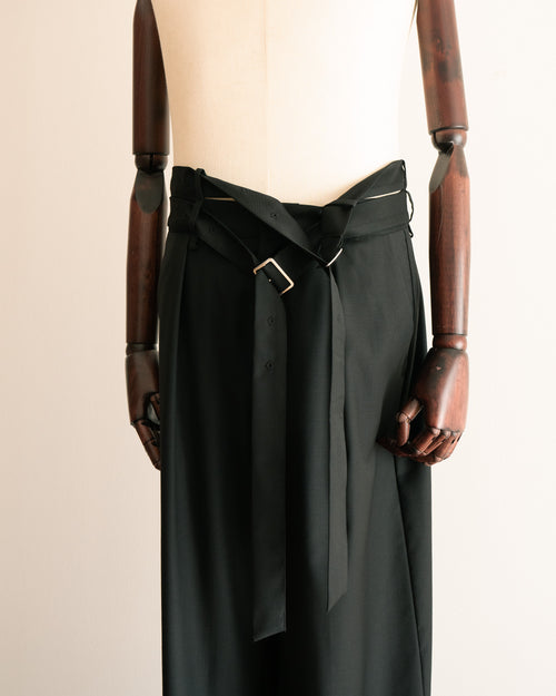 Being Trousers, BLACK