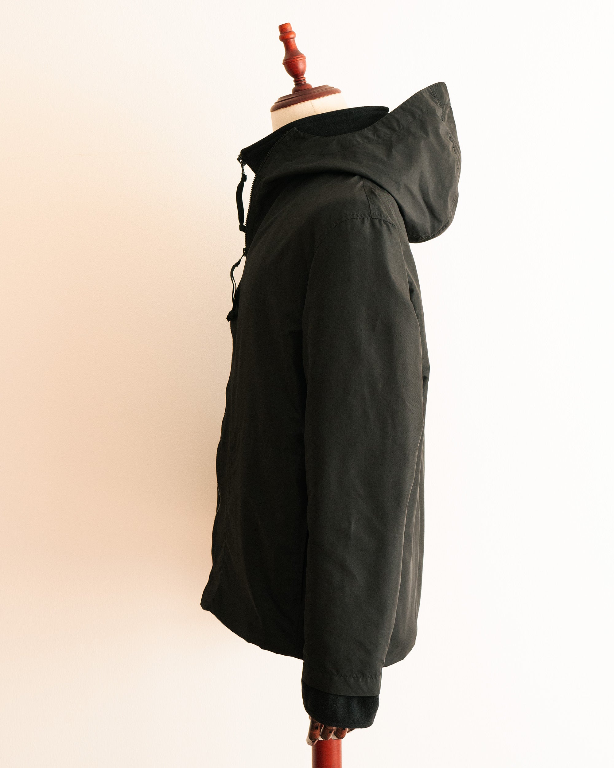 Urban Protection / Hooded Nylon Jacket