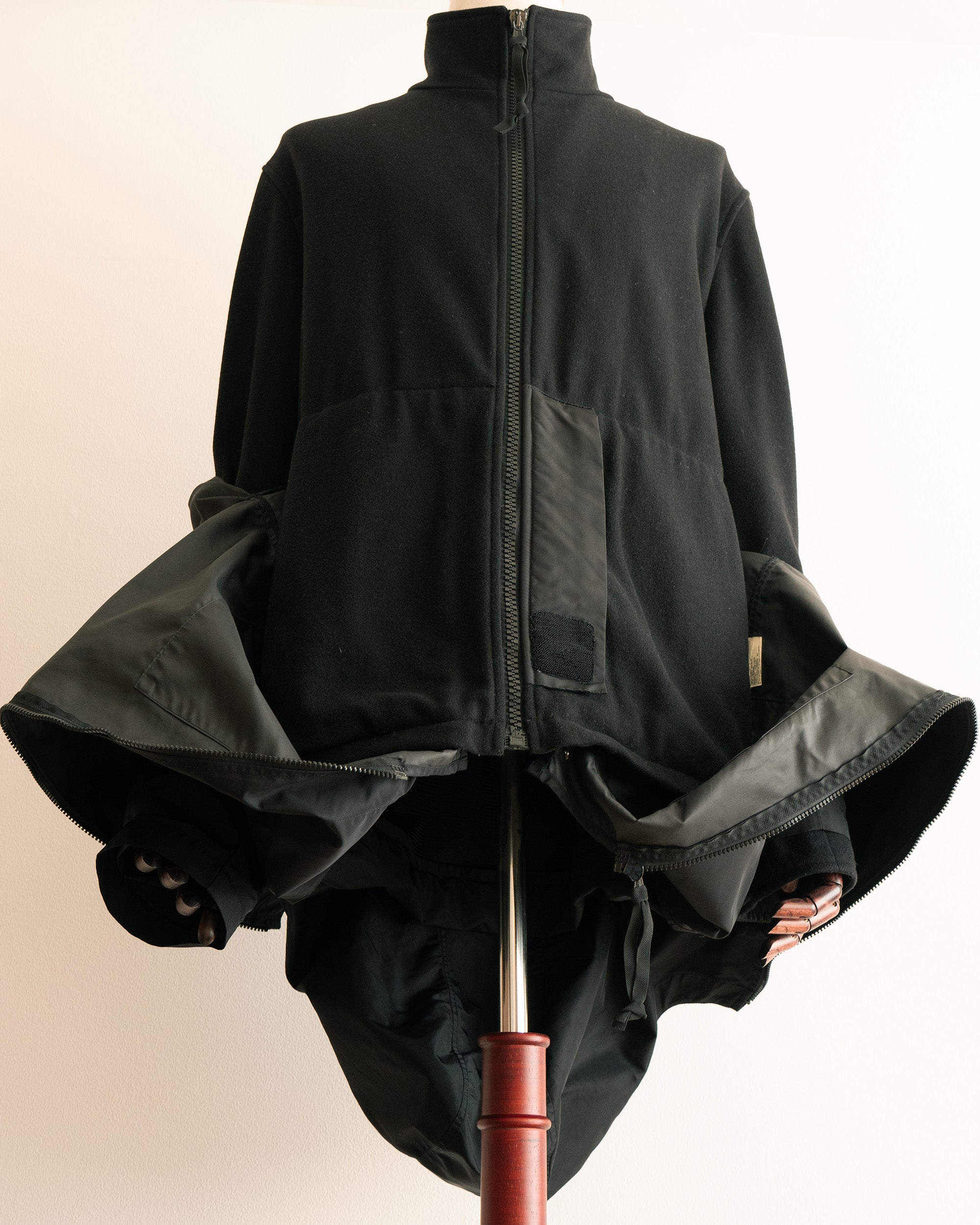 Urban Protection / Hooded Nylon Jacket