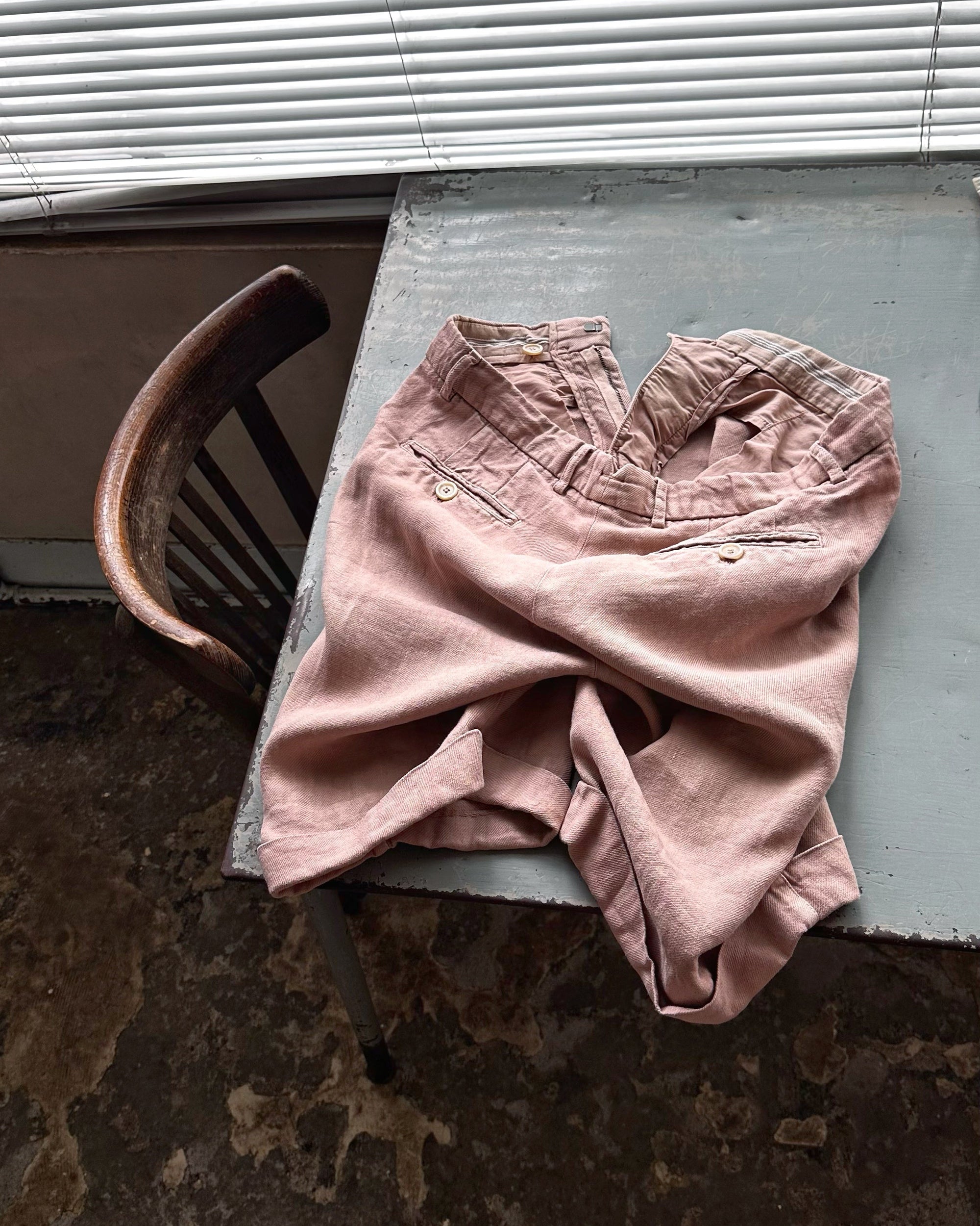 Cuffed Hem Linen Shorts