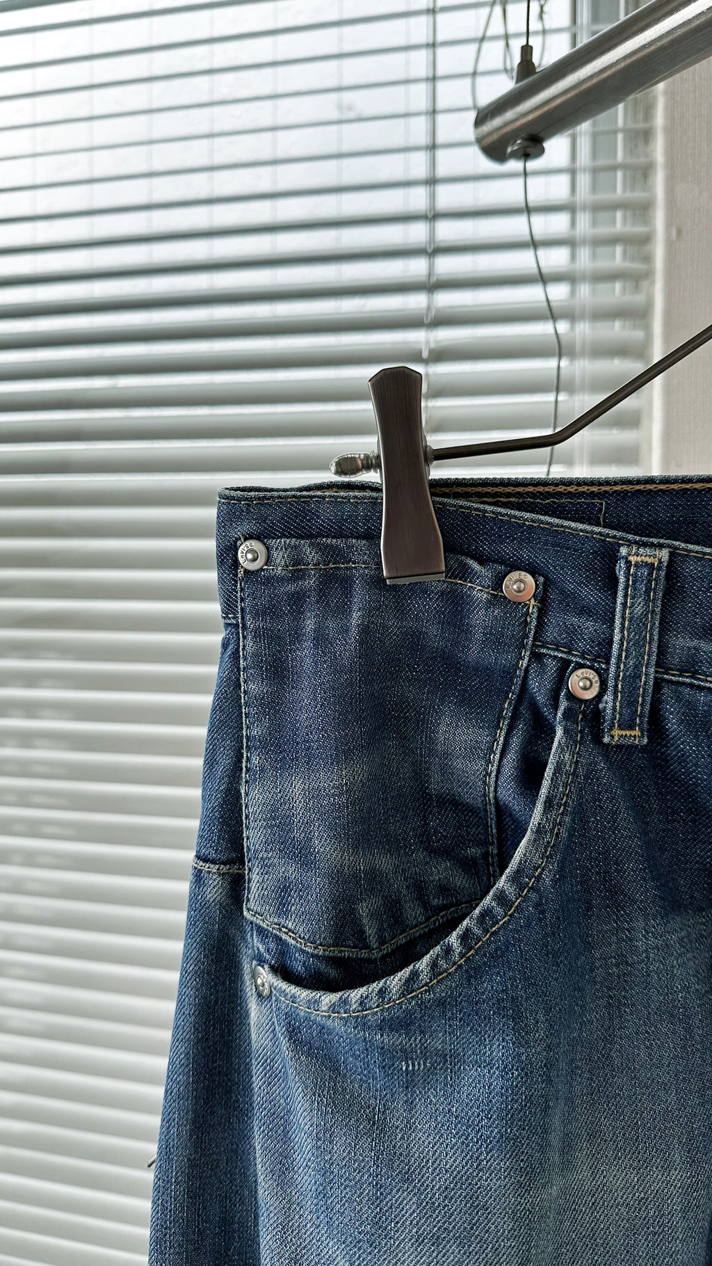 Euro Levi's Engineered Jeans