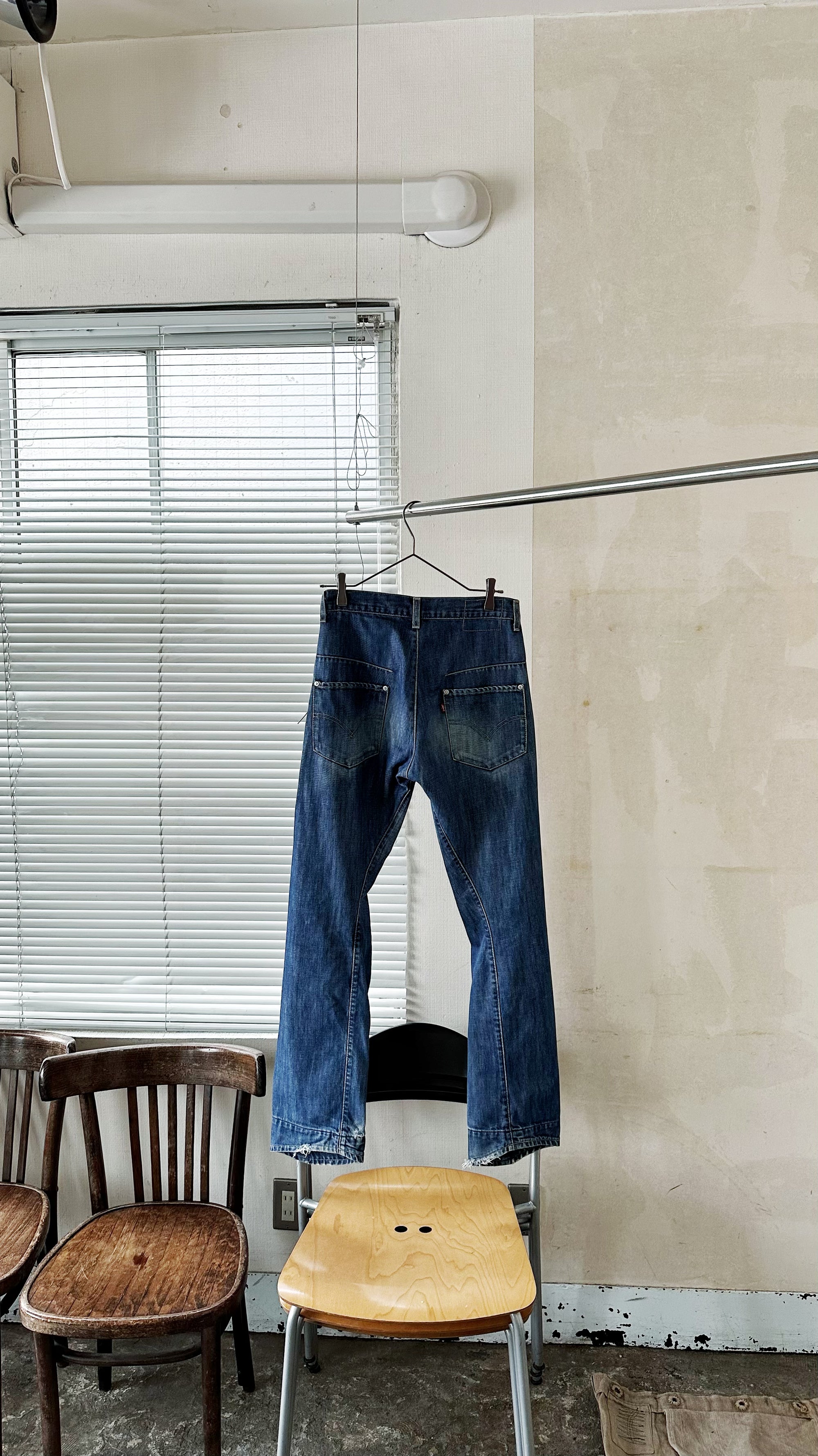 Euro Levi's Engineered Jeans