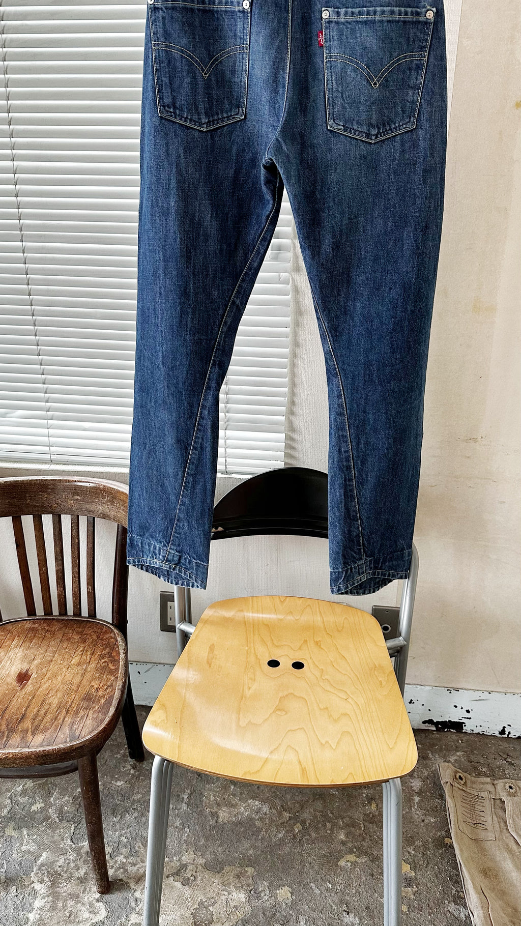 Euro Levi's Engineered Jeans